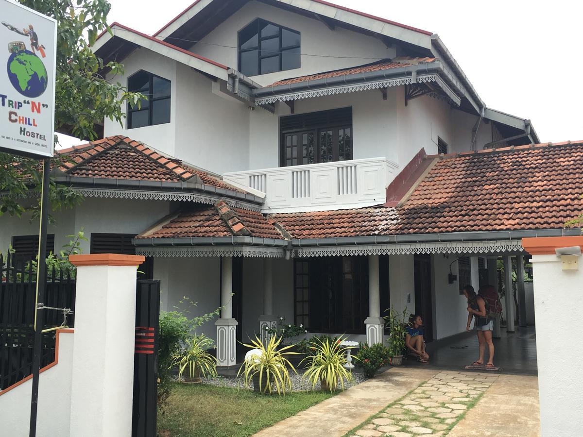 Trip "N" Chill Hostels Colombo Airport Katunayaka Esterno foto